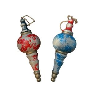 distressed wood finial ornaments 9”